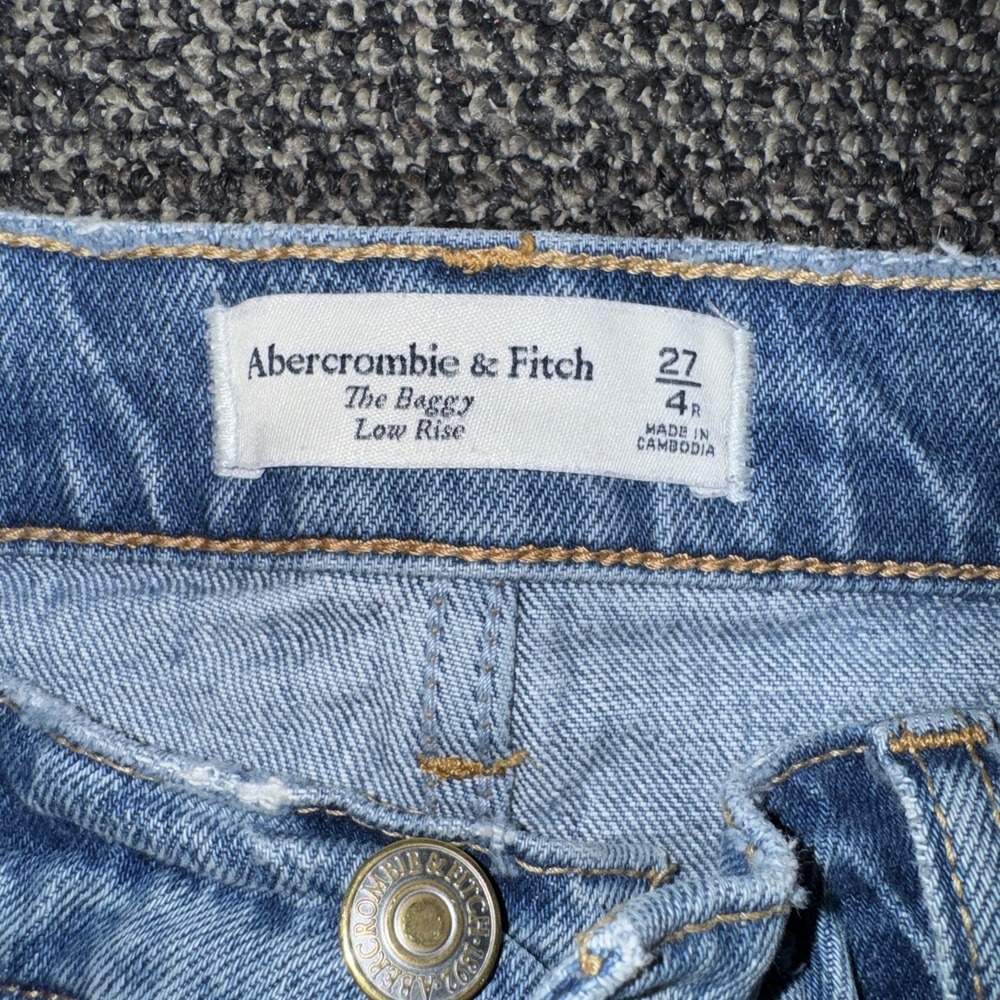 Abercrombie & Fitch Jeans Womens 27 /4R Blue The Baggy Low Rise Curve Love Denim - Picture 2 of 5